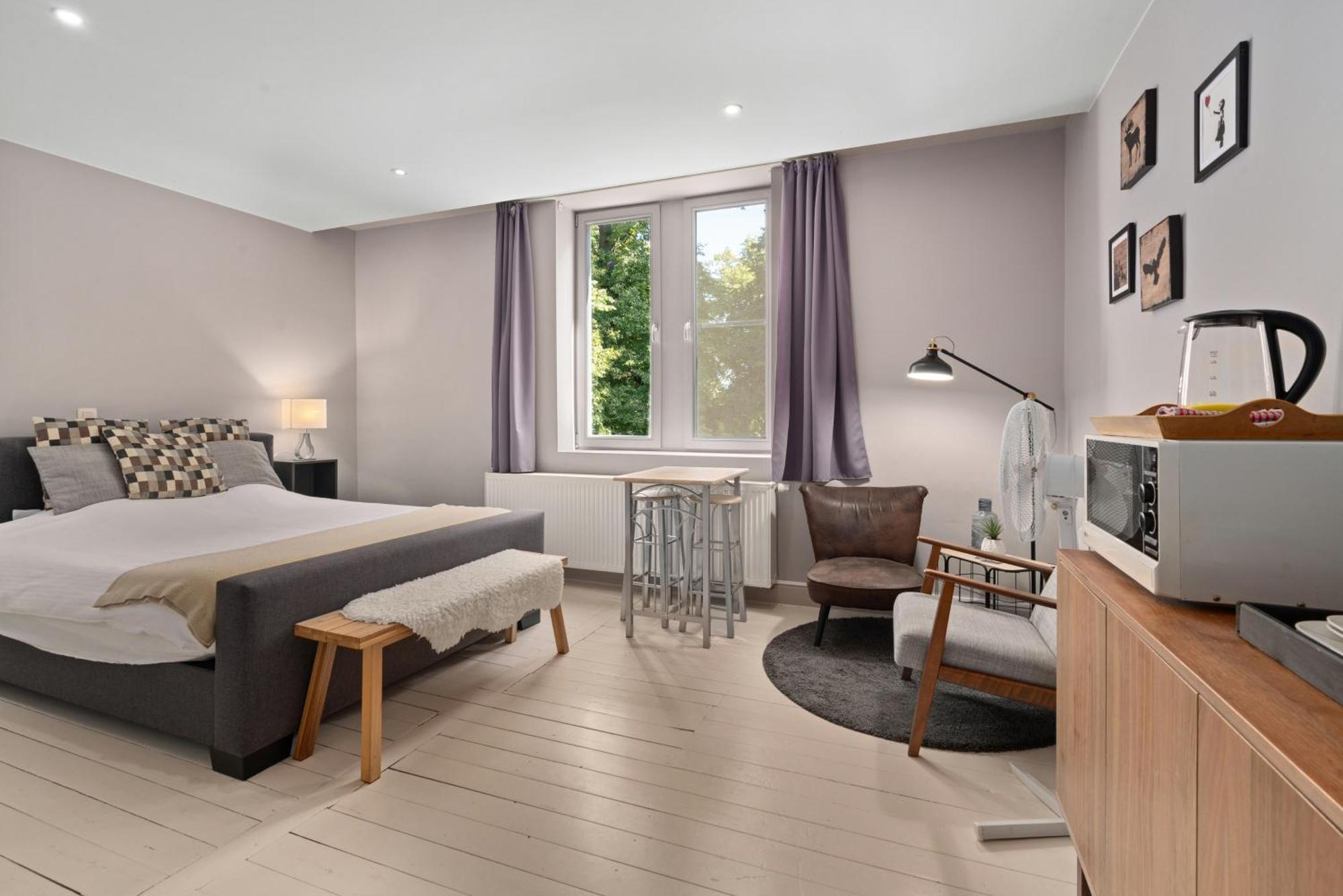 Spacious Guest Suites Near Historic Market - 5 Min Walk Brugge Eksteriør bilde