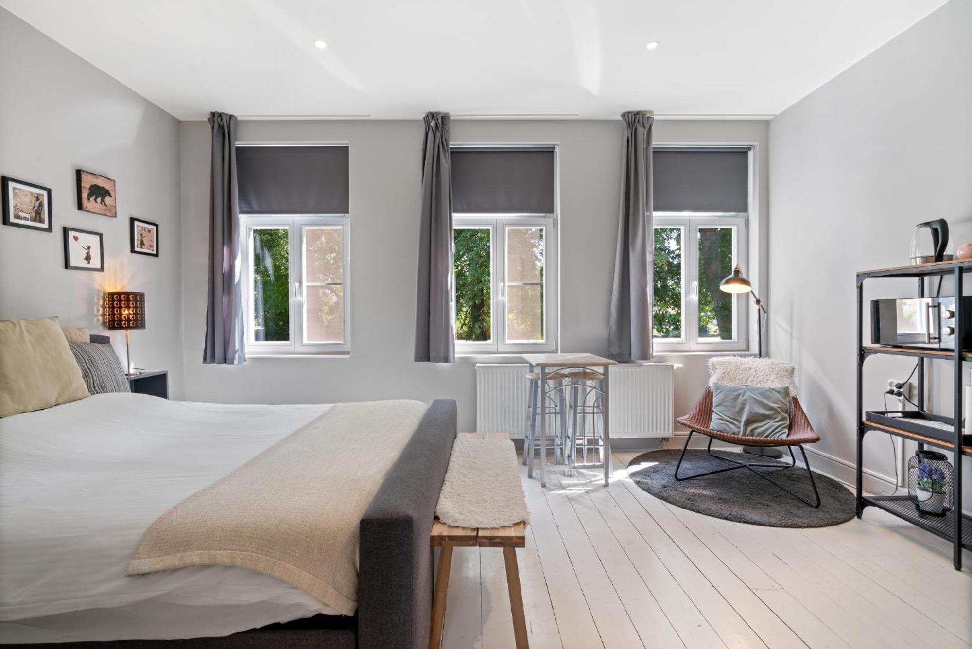Spacious Guest Suites Near Historic Market - 5 Min Walk Brugge Eksteriør bilde